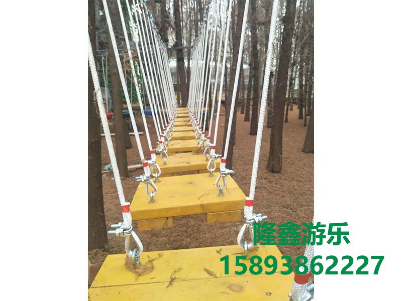 叢林穿越