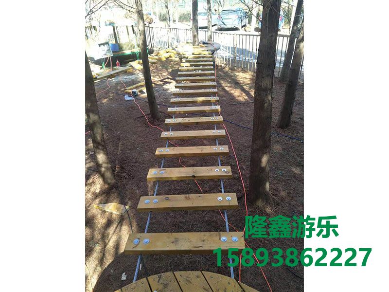 叢林穿越
