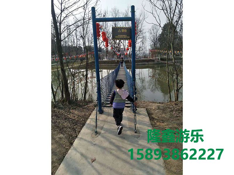 叢林穿越