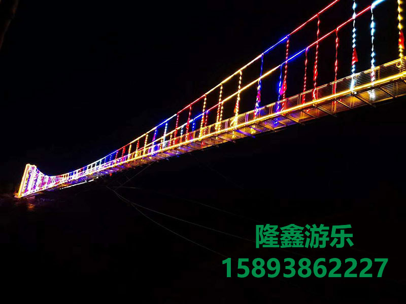 玻璃吊橋