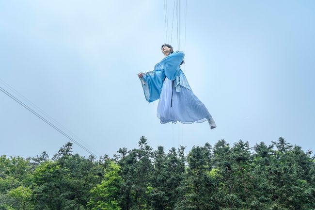 吊威亞