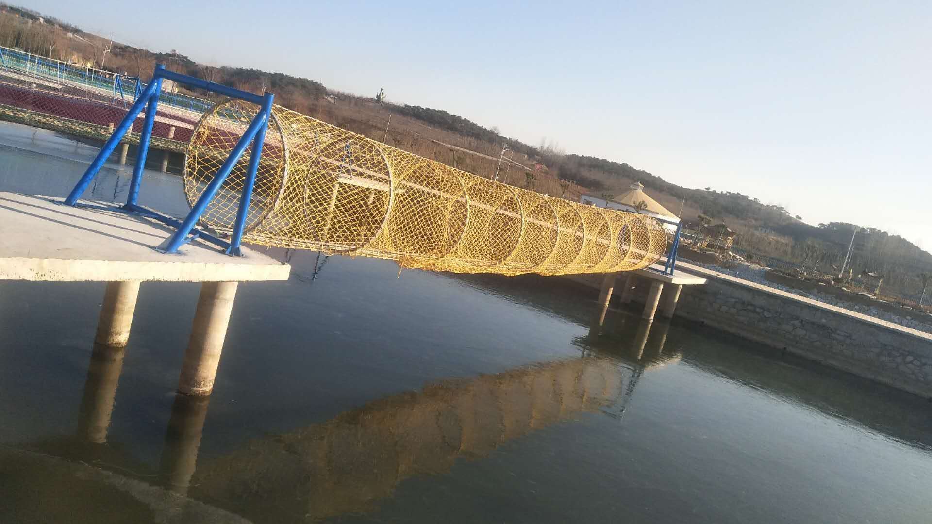 水上趣橋